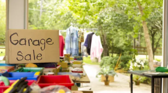 garage_sale_near_me