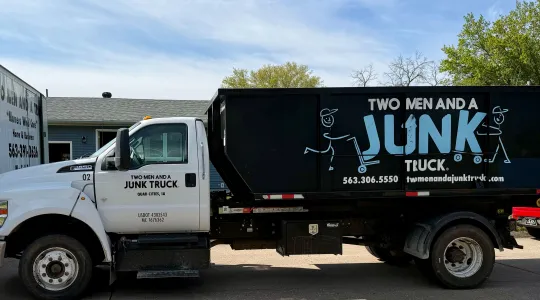 davenport junk removal job for realtor in the quad cities