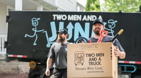 donate-movers-junk-recycle